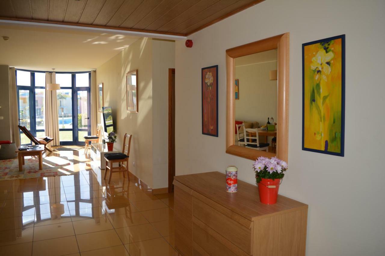 Marina De Albufeira Orada Resort - 2-Bed Apartment With Huge Pool Exterior photo